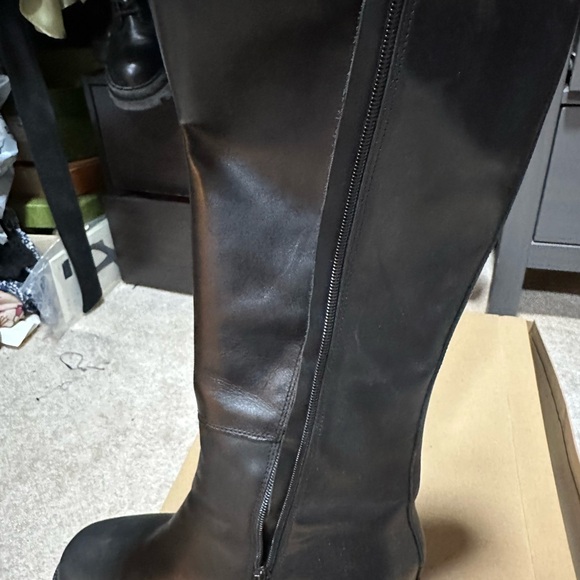 Tall Steve Madden Boots - Picture 5 of 6